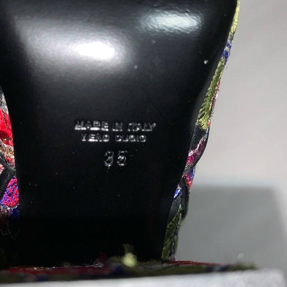 🔥HP🔥 LAURENCE DACADE size 35 embroidered floral - Picture 2 of 8